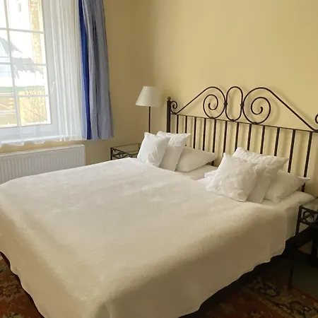 Ξενοδοχείο Barbara 3*